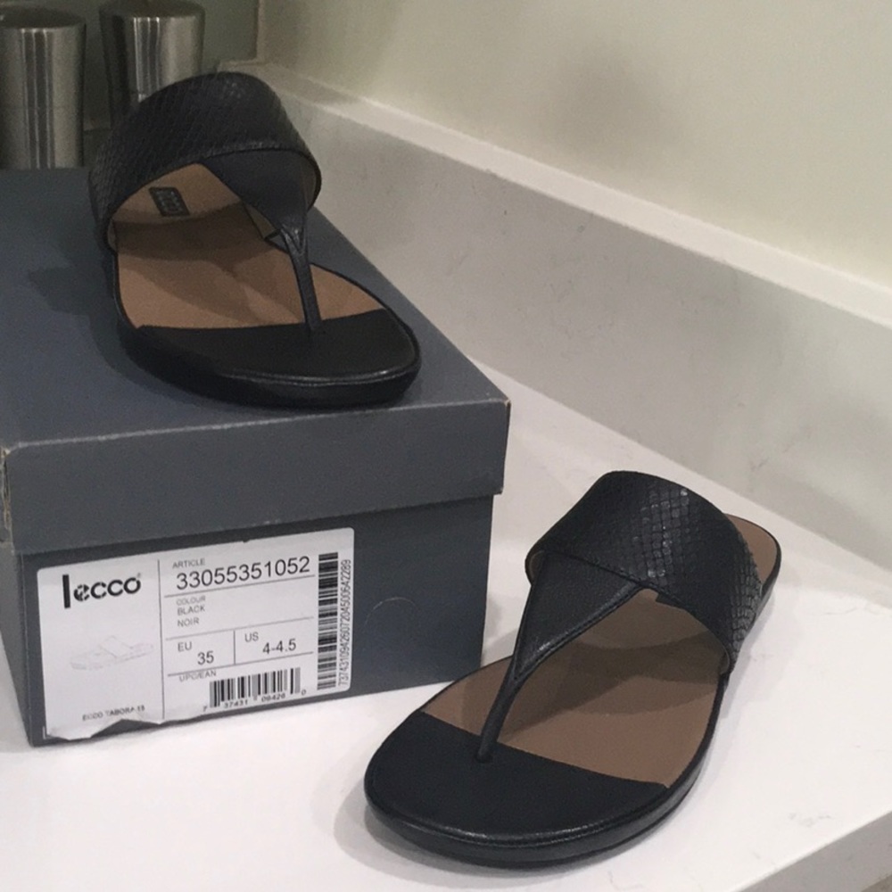 Ecco Leather Sandal Size 35 - 4 to 4.5